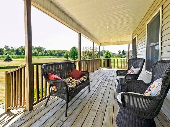 6340 W PRATT DEWITT WRAP AROUND PORCH