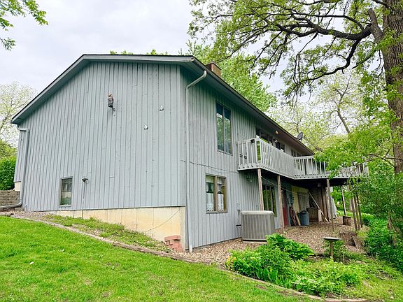 4th image of 24106 Walnut Dr