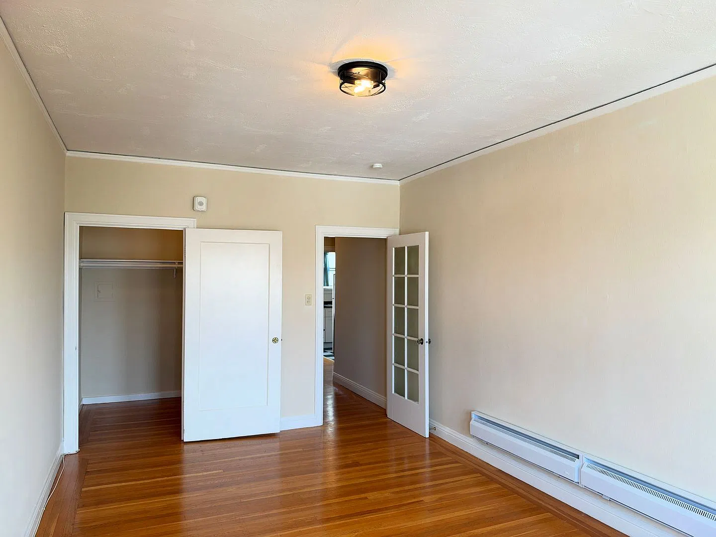 1379 10th Ave #18 - Image 2