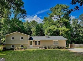 173 E Wedgewood Cir, Newnan, GA 30263