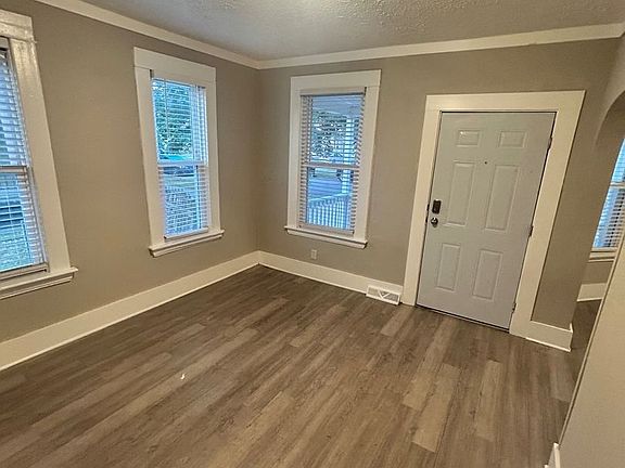5th image of 1126 Jennette Ave NW #1