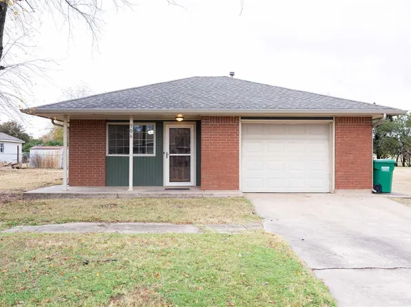 506 E Ponca St, Garber, OK 73738