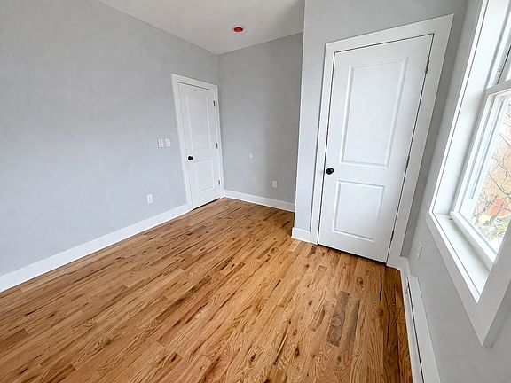 4th image of 172 Hollywood Ave Floor 3