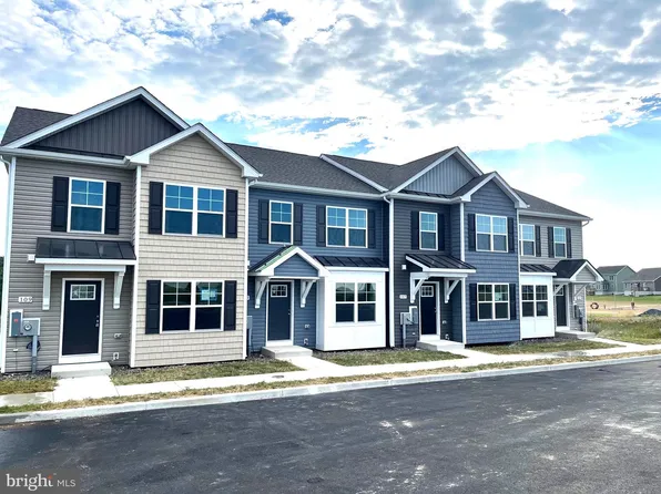 164 Olga Dr, Martinsburg, WV 25403