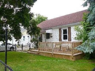 32 Beech St, Brampton, ON L6V1V1