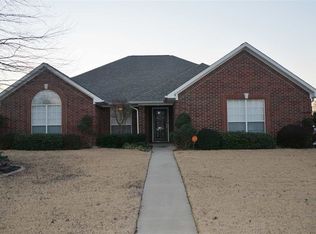 462 Meadowridge Cir, Texarkana, AR 71854