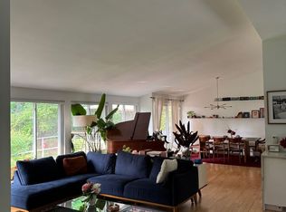 1237 Meadowbrook Ave, Ann Arbor, MI 48103