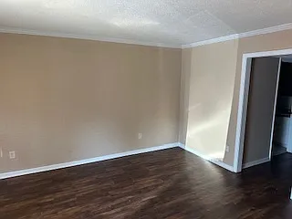 415 N Lafayette Apt 5 - 1 — Photo 4