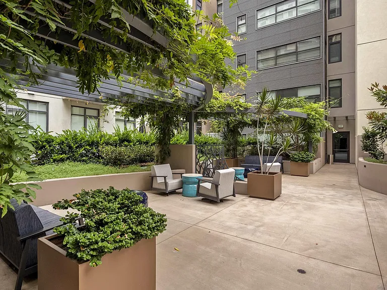 1050 Island Ave #425 — Photo 34