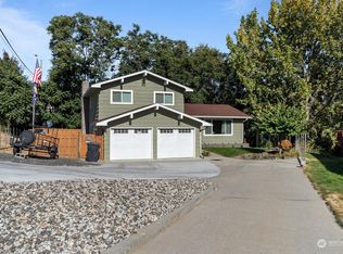 124 Hillcrest Ave, Electric City, WA 99123