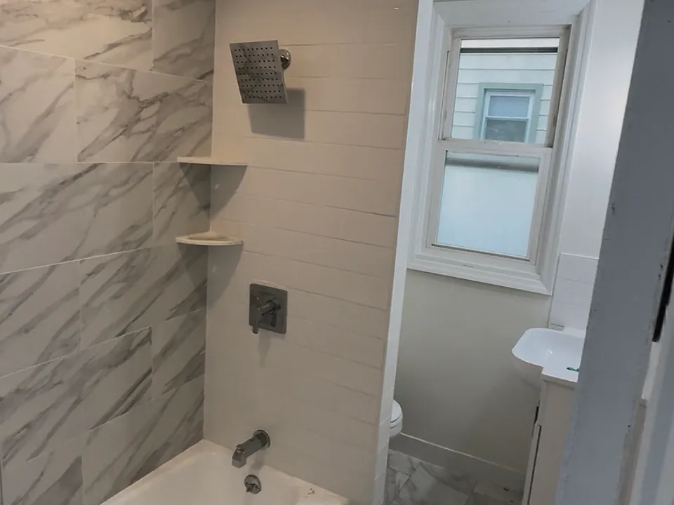 373 Harvard Ave #1