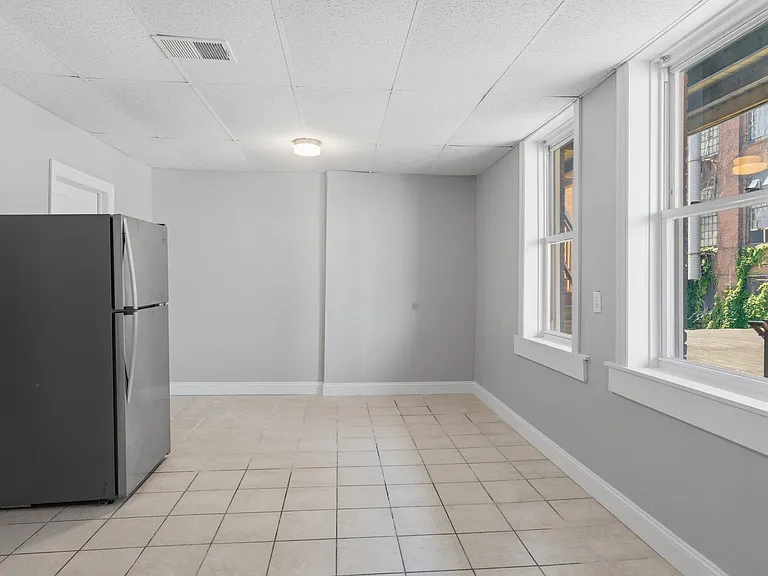 293-299 Clemente Street — Photo 5