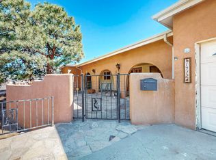 1712 Virginia St NE, Albuquerque, NM 87110