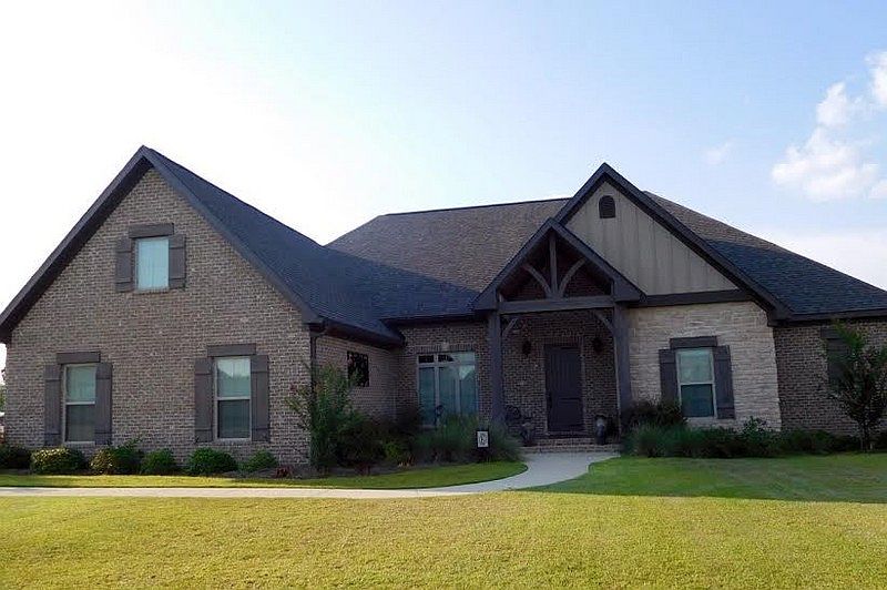1st image of 214 Whisper Ln