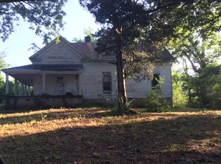 Falcon Rd, SELMER, TN 38375