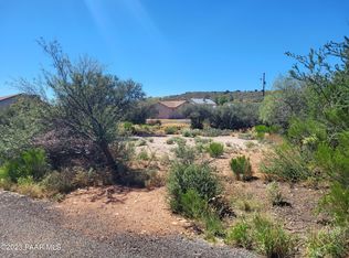 19643 E Ironwood Dr, Mayer, AZ 86333