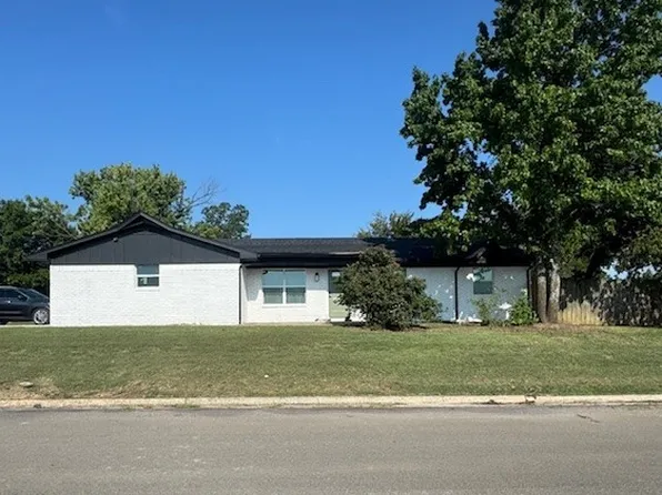 606 S 8th Ave, Madill, OK 73446