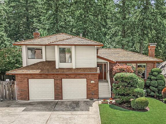 2nd image of 11560 SE 108th Ave