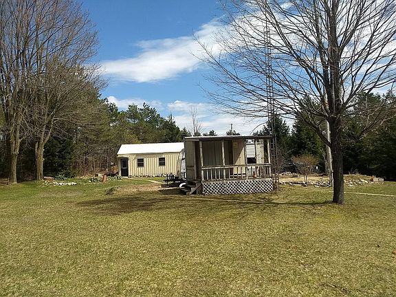 4th image of 19235 180th Ave