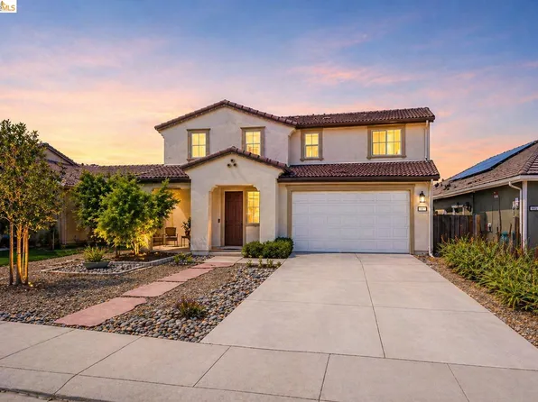 661 Longmont Dr, Oakley, CA 94561
