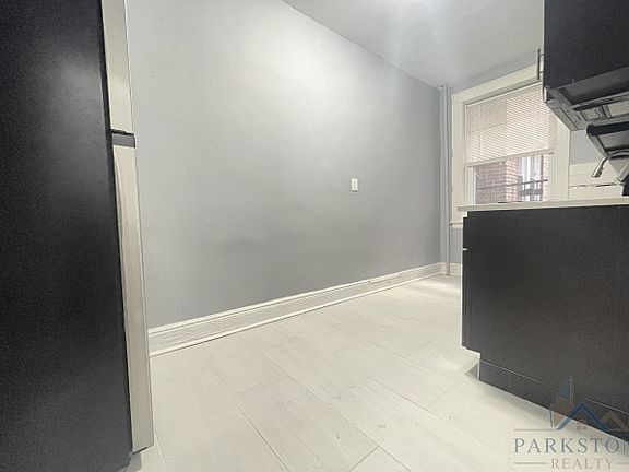 2nd image of 251 Lafayette Ave #5C