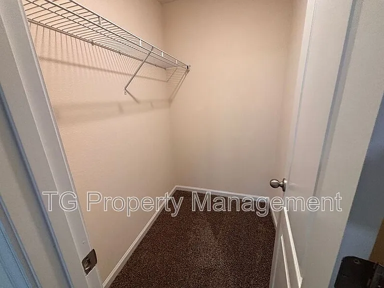 336 Aralia Ln — Photo 17