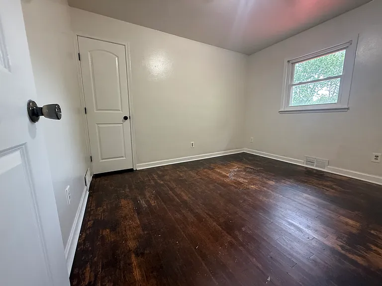 1757 Belle Terre Ave — Photo 7