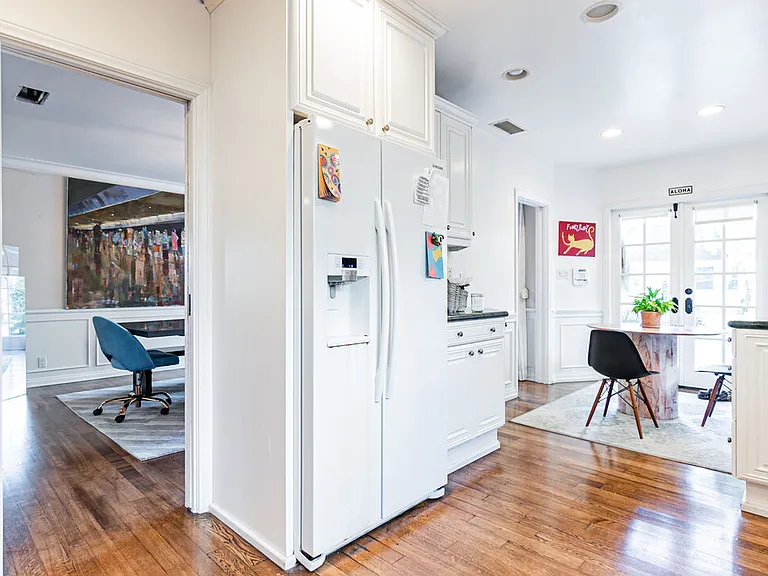 863 Manning Ave — Photo 9