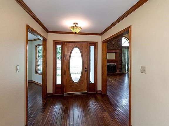 5th image of 412 Highland Dr