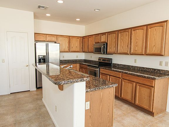 5th image of 24922 S Glenburn Dr