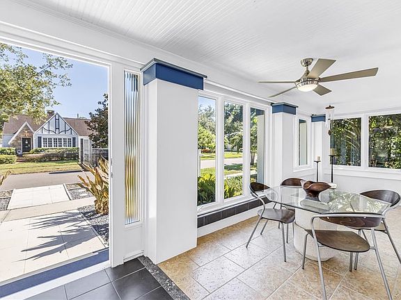 4th image of 115 21ST AVENUE NE
