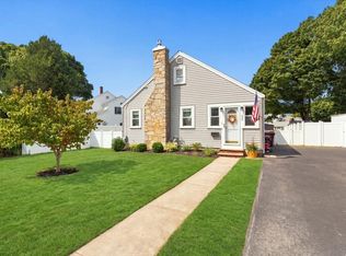200 Roosevelt Rd, Weymouth, MA 02188