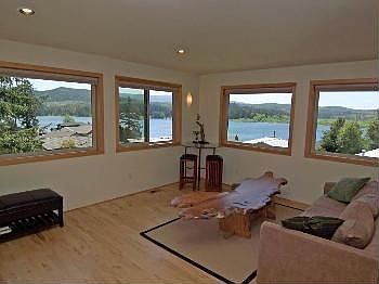 1st image of 1211 Lakewood