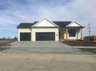1258 Silver Oak Cir, Normal, IL 61761