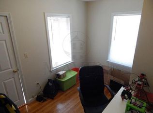 67 Boston Ave #1, Somerville, MA 02144