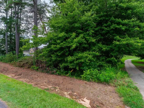 6 Laurelcrest Ln, Travelers Rest, SC 29690