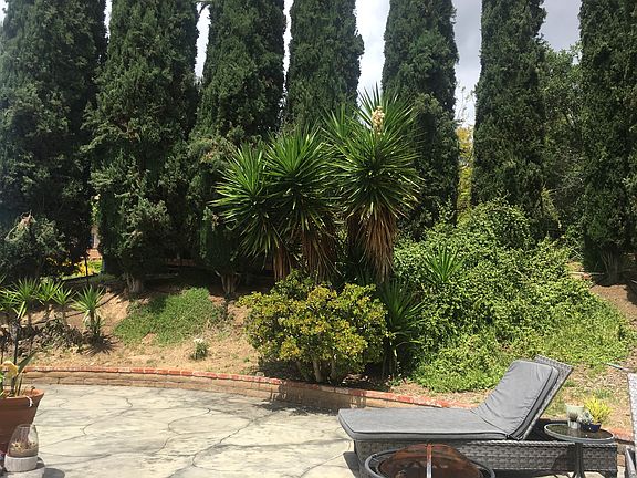 2nd image of 1409 Mulberry Dr