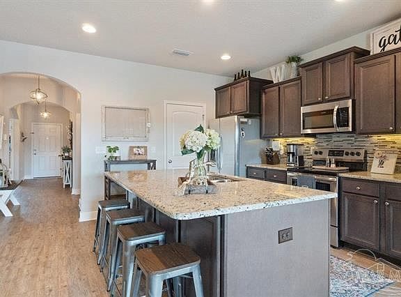 2nd image of 2537 Caldwell Cir.
