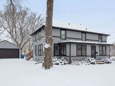 726 7th Ave NW, Faribault, MN, 55021