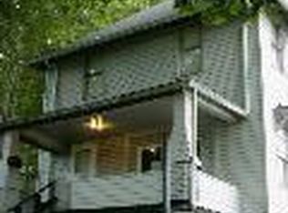 421 Doyle St, Akron, OH 44303