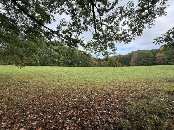 S Waterwood Ln, Shady Spring, WV 25918