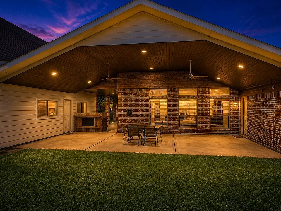 1st image of 2109 Verde Valley Dr