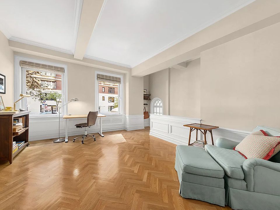 1st image of 132 E 72nd St APT 1