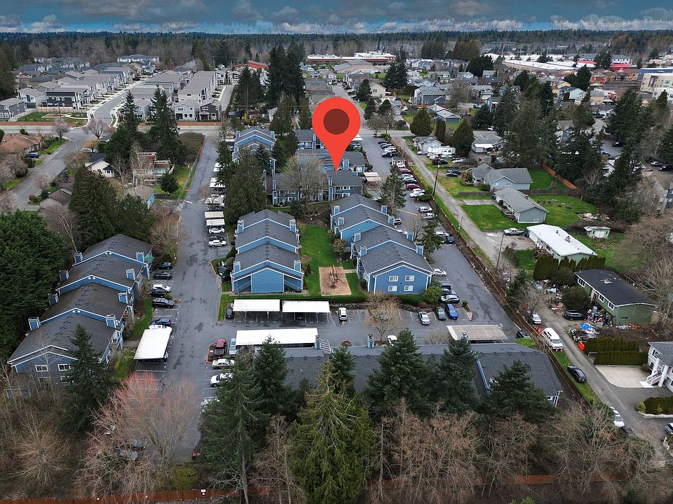 2 Bed, 1 Bath Condo near Martha Lake, 2 parking spots, Water, Sewer and Garbage included in rent.