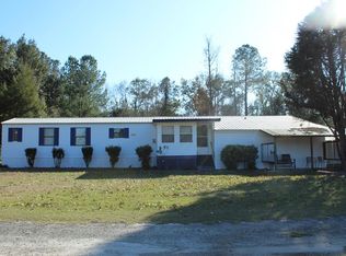 697 Park Street Ext, Ray City, GA 31645