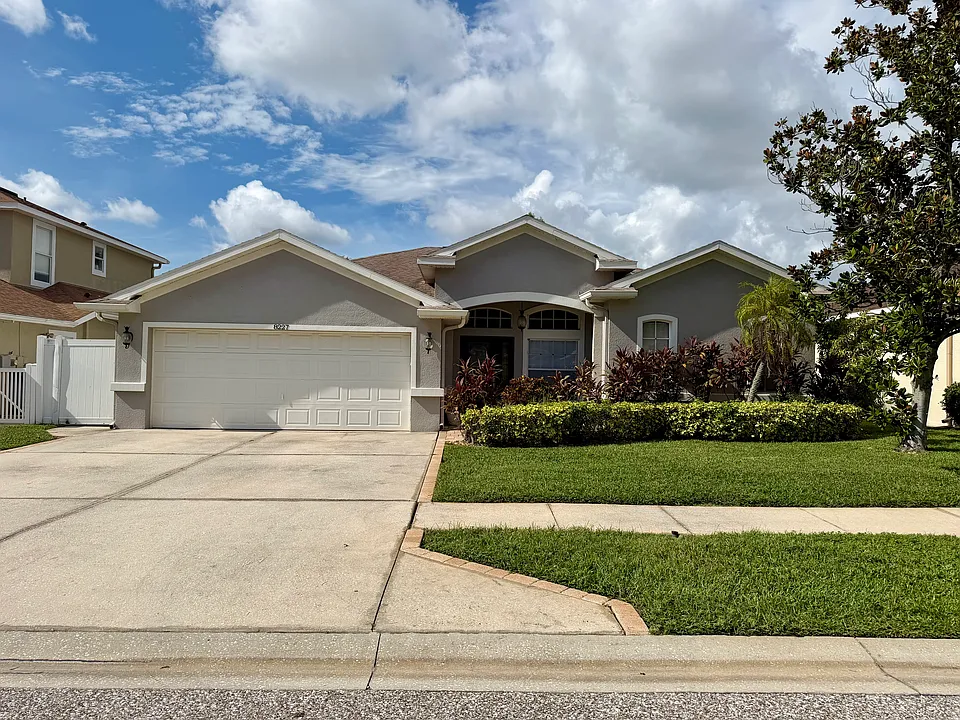 8227 Wild Oaks Way