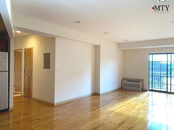 5th image of 58-28 44th Ave #4C