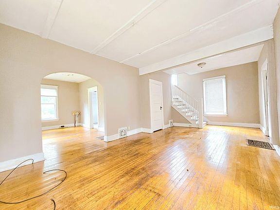 4th image of 730 Cleveland Ave