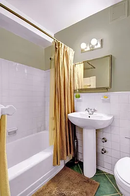 Sold by City Connections Realty | media 16