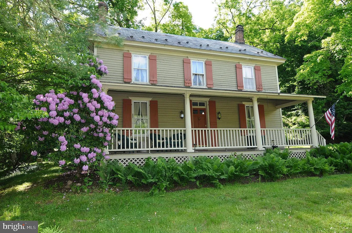 717 River Rd photo 1